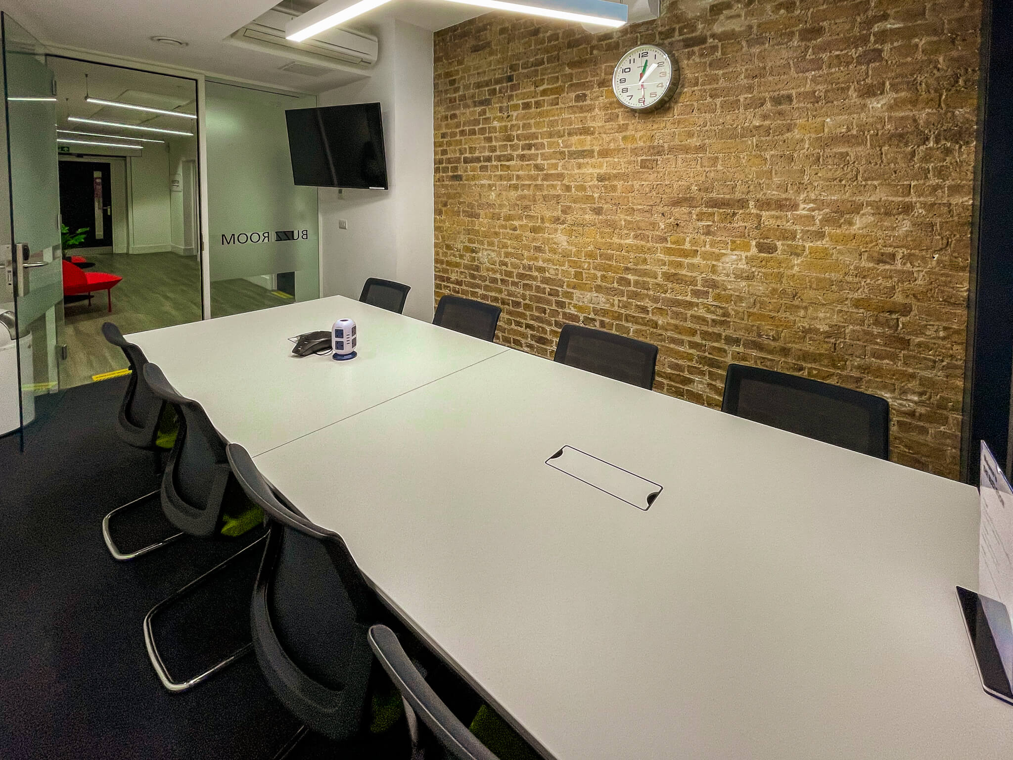 lentaspace Coppergate House spitalfields meeting room booking buzz room